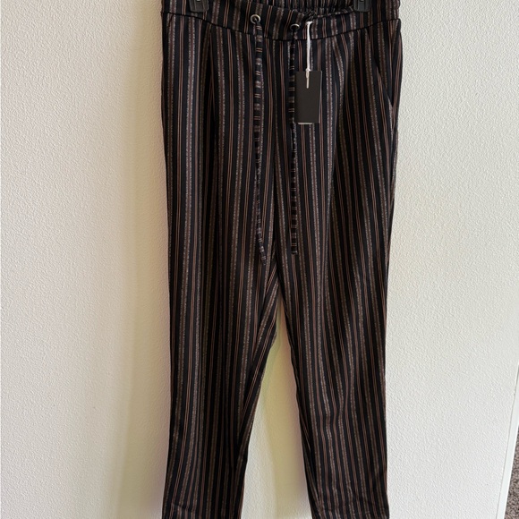 NWT! Elegant Striped Black and Gold Women's Ankle Pants, by Yest, Size 8 - Picture 1 of 11